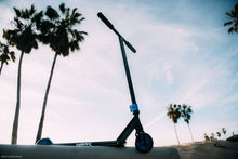 Load image into Gallery viewer, AO Scooter Dante Hutchinson Signature Pro Complete black/burnt
